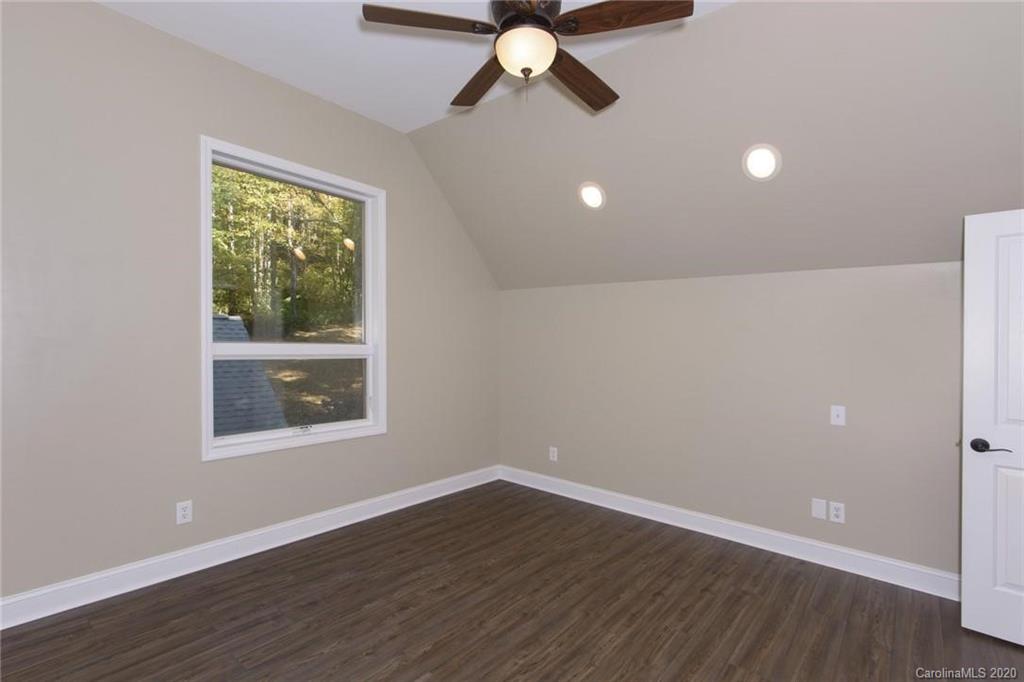 2512 Blackberry Road Boone, NC 28607 - Photo 23 of 38 Gallery Image 23