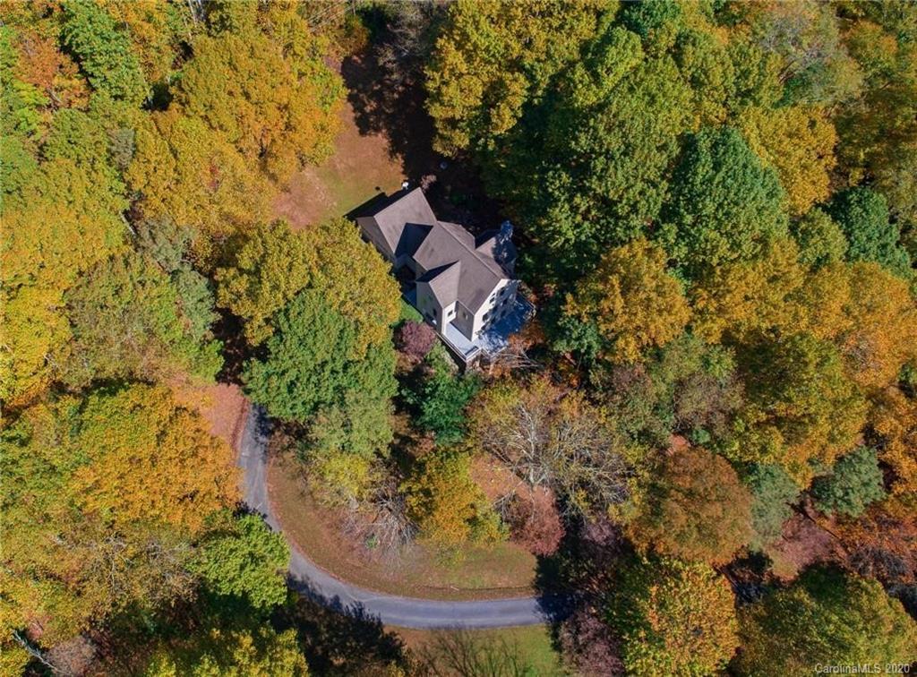 2512 Blackberry Road Boone, NC 28607 - Photo 5 of 38 Gallery Image 5