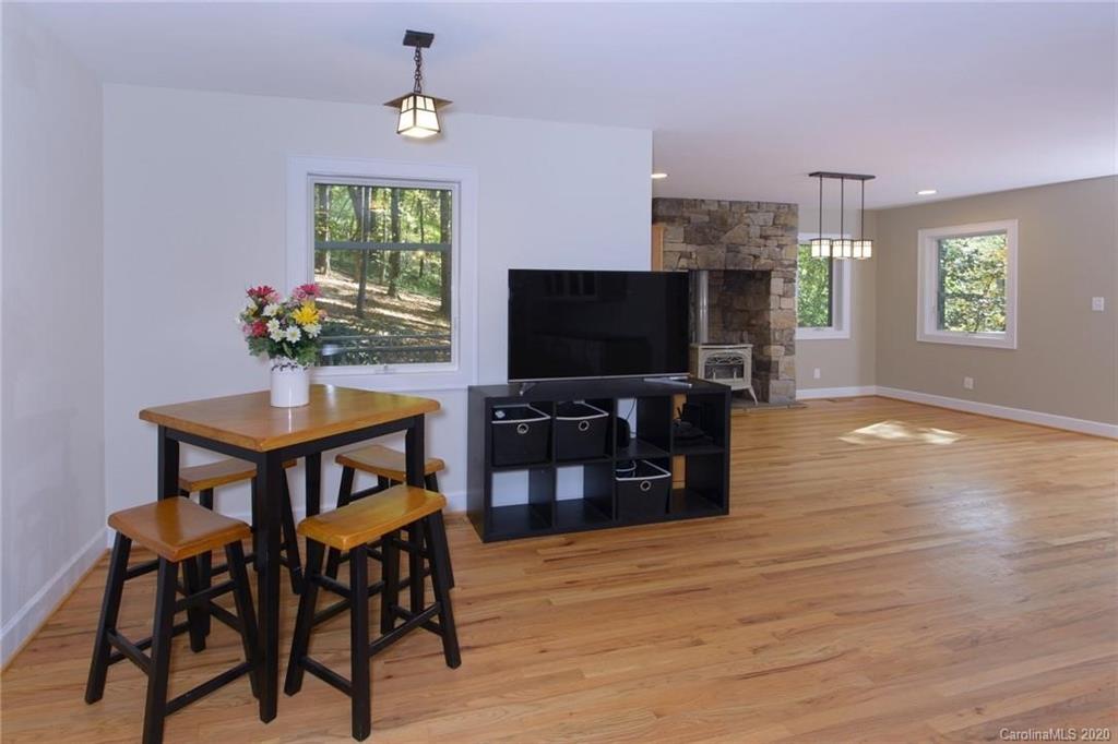 2512 Blackberry Road Boone, NC 28607 - Photo 10 of 38 Gallery Image 10