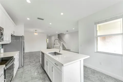 $535,000 | 552 Parsons Way, Deerfield Beach, FL 33442