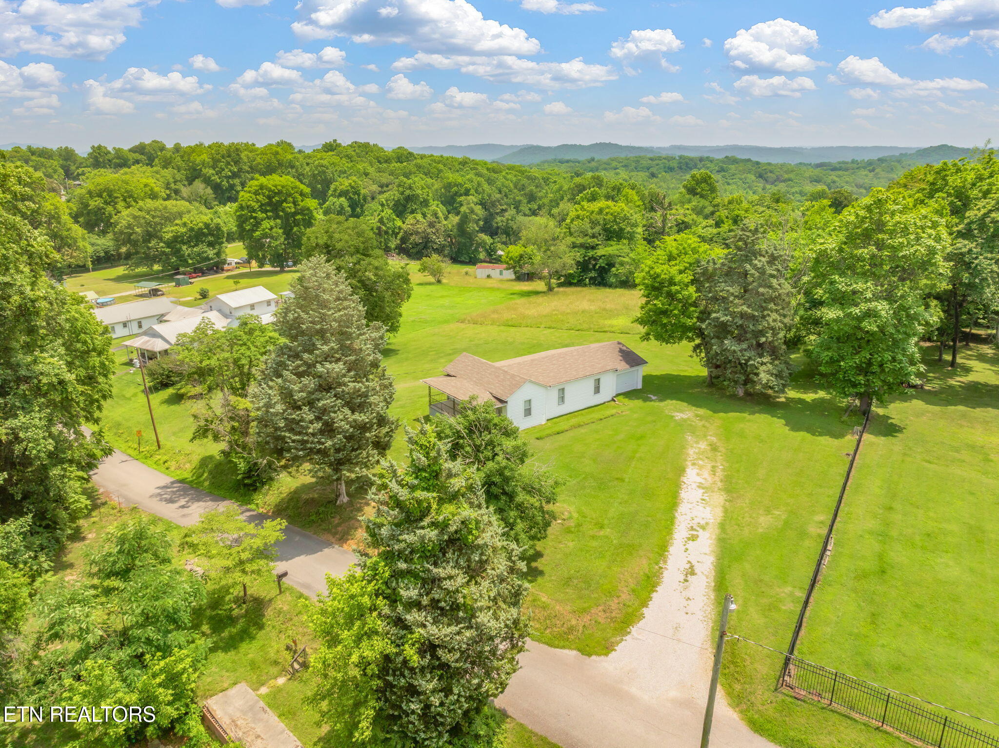 262 Harding Road Harriman, TN 37748 - Photo 20 of 33 Overhead