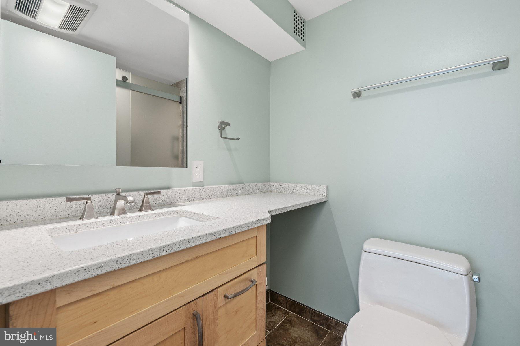2501 Calvert Street Northwest, Unit 310 Washington, DC 20008 - Photo 6 of 15