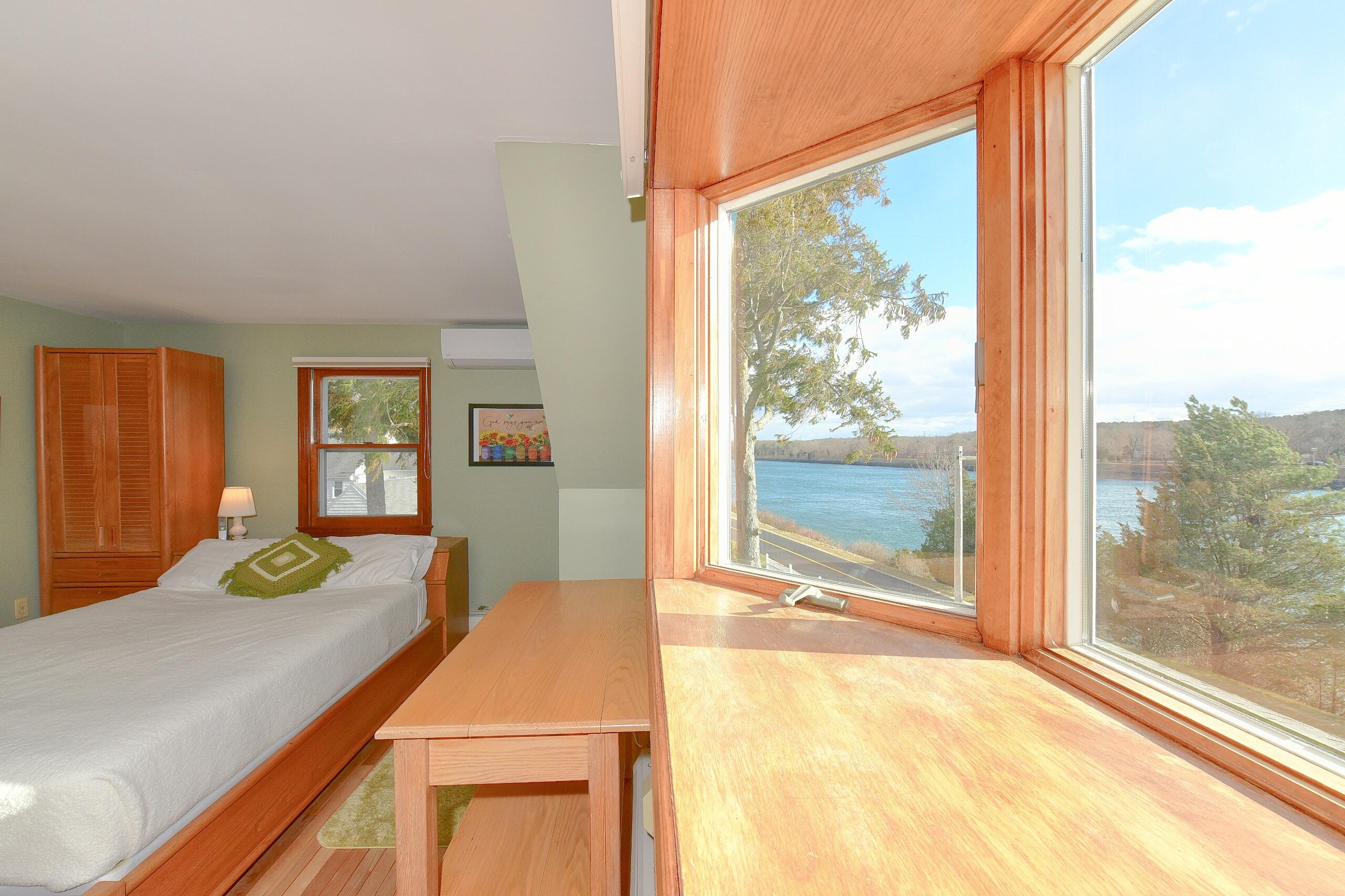 18 Gibbs Road Sagamore Beach, MA 02562 - Photo 30 of 53 2025-12-31-13-32-50-425