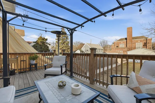 $1,050,000 | 1635 North Central Park Avenue, Chicago, IL 60647