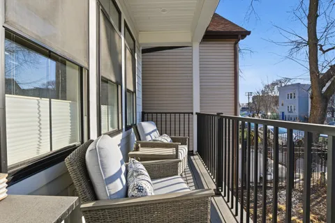 $1,050,000 | 1635 North Central Park Avenue, Chicago, IL 60647