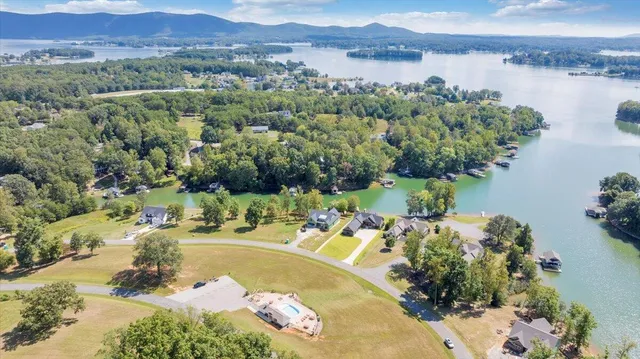 a view of a sign of a park