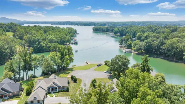 $313,900 | Lot 12 Hammock Pointe Drive, Moneta, VA 24121