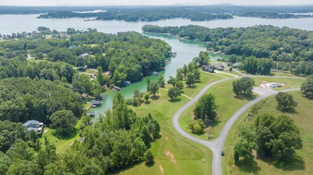 $313,900 | Lot 12 Hammock Pointe Drive, Moneta, VA 24121