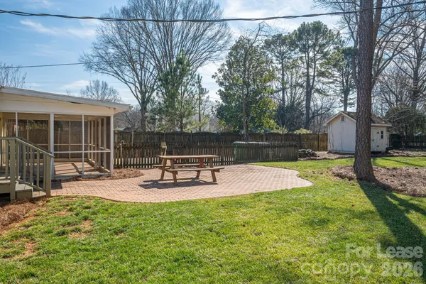 $2,995 | 4600 Castleton Road, Charlotte, NC 28211