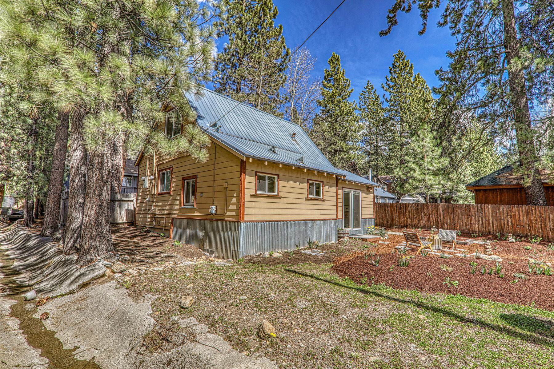 13620 Donner Pass Road Truckee, CA 96161 - Photo 15 of 24