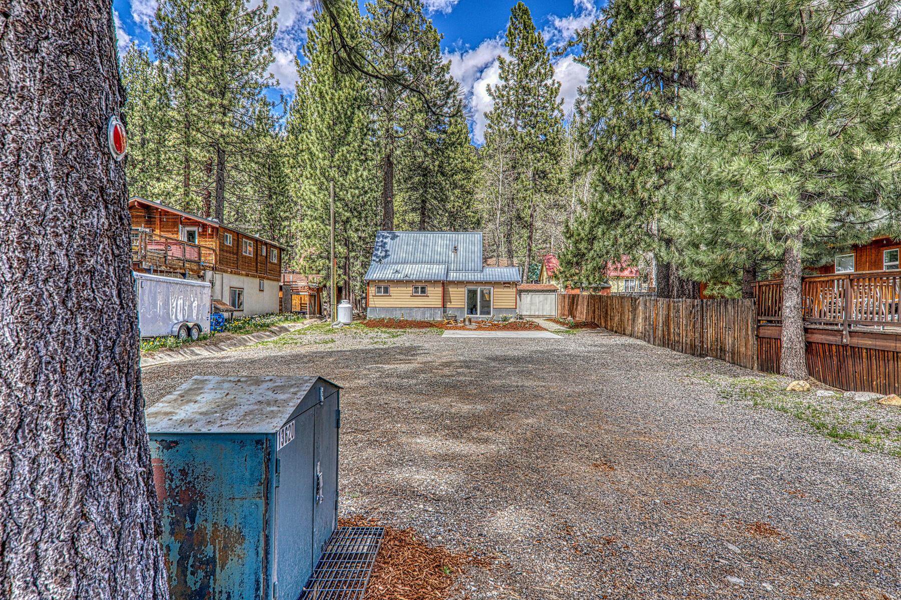 13620 Donner Pass Road Truckee, CA 96161 - Photo 18 of 24