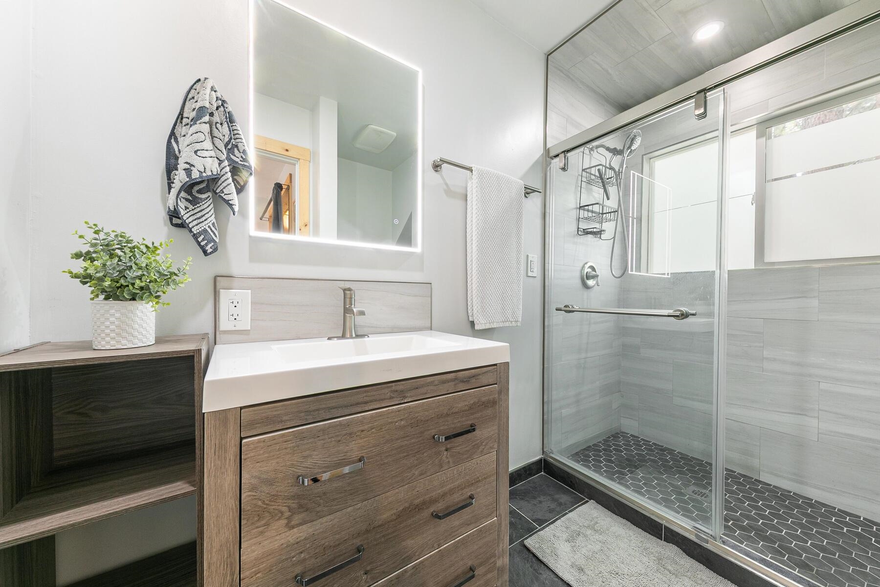 13620 Donner Pass Road Truckee, CA 96161 - Photo 5 of 24