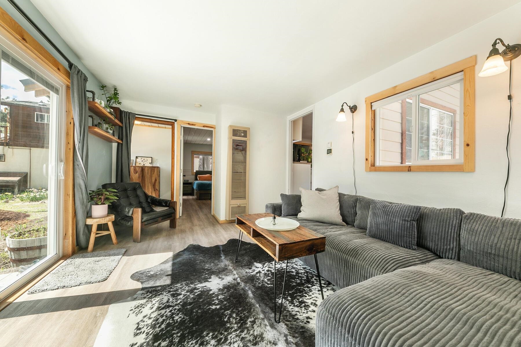 13620 Donner Pass Road Truckee, CA 96161 - Photo 8 of 24