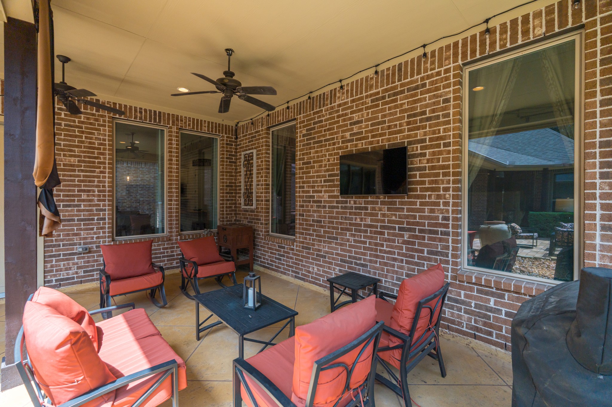 18 Sundown Ridge Place The Woodlands, TX 77375 - Photo 33 of 43