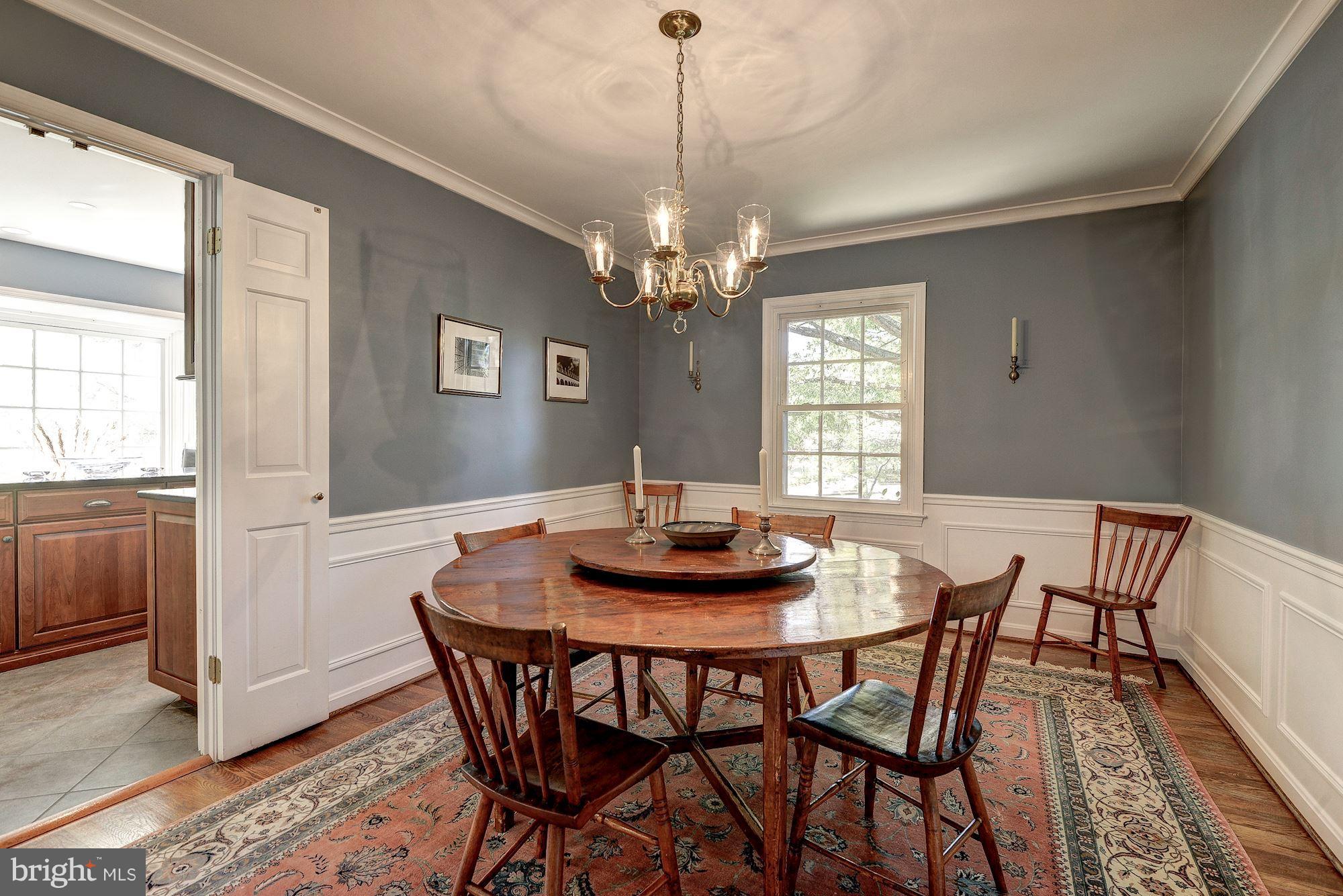 2325 North Glebe Road Arlington, VA 22207 - Photo 14 of 30 Dining Room