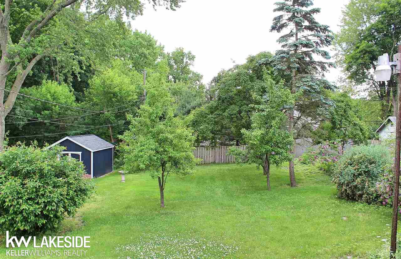323 Woodward Avenue Rochester, MI 48307 - Photo 5 of 28