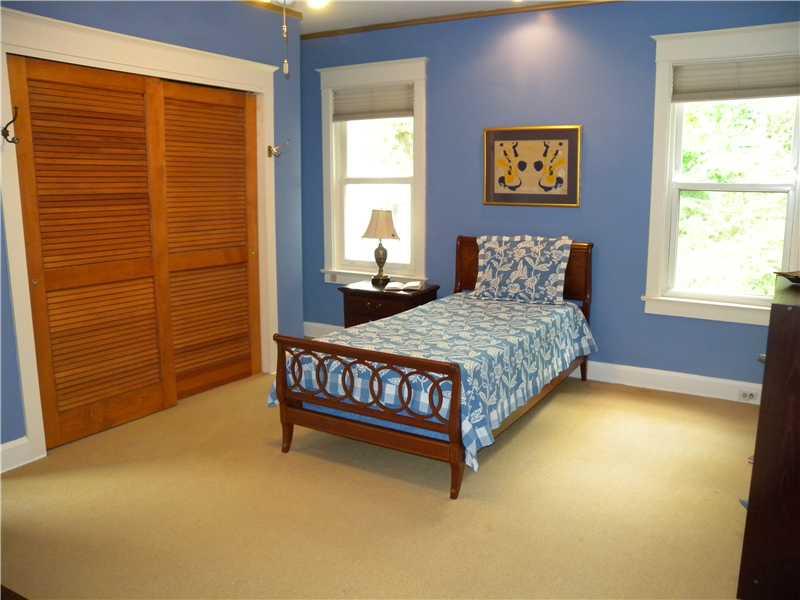 6621 Darlington Road Pittsburgh, PA 15217 - Photo 14 of 25 Master Bedroom. ~MASTER BEDROOM WITH GREAT CLOSET SPACE~AGAIN.....WONDERFUL LIGHT FROM NEWER WINDOWS~
