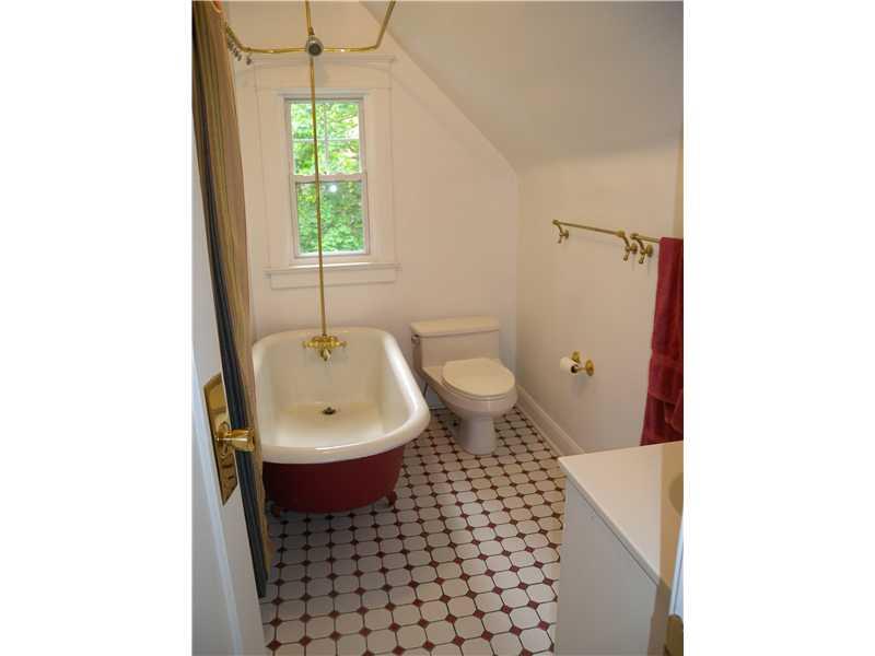 6621 Darlington Road Pittsburgh, PA 15217 - Photo 22 of 25 Full Bath. ~CHARMING FULL BATH WITH CLAW TUB ON THE 3RD FLOOR~GREAT ANGLES~TILE FLOORING~UPDATED VANITY AND COMMODE~