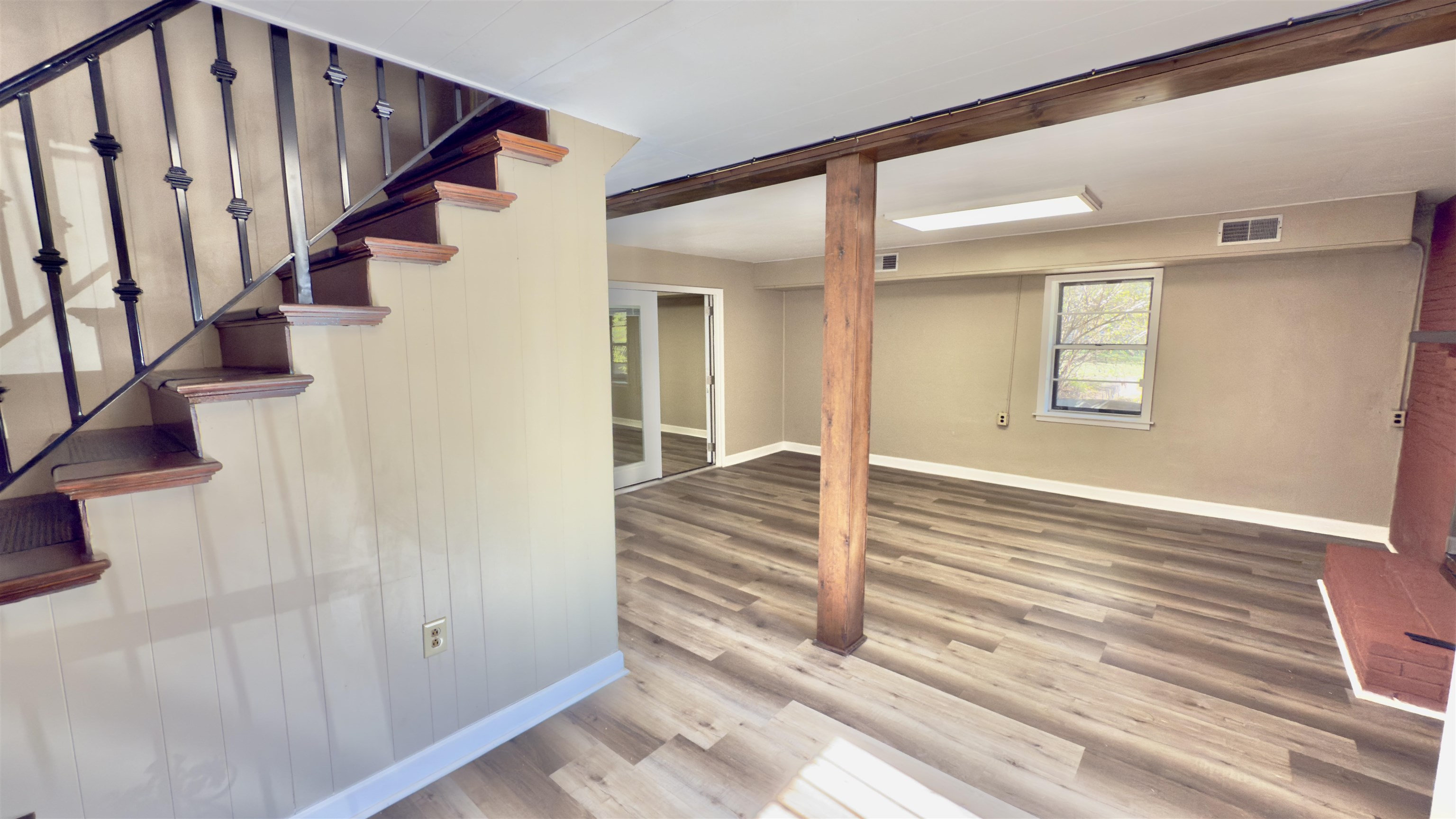 2563 Hacks Cross Road Germantown, TN 38138 - Photo 18 of 28 a view of entryway and hall with wooden floor