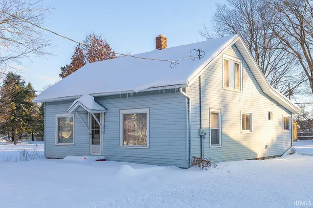 $214,900 | 53084 County Road 9, Elkhart, IN 46514