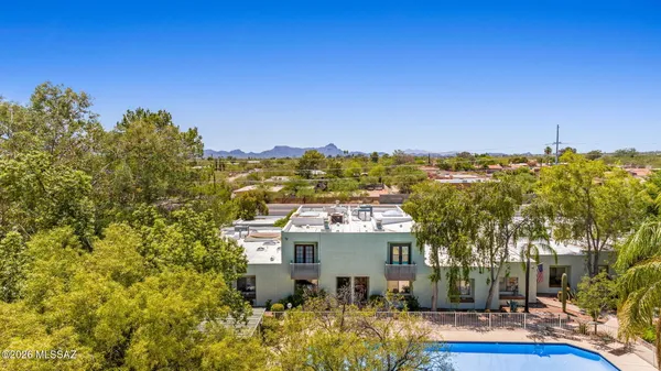 $294,000 | 7832 North La Cañada Drive, Tucson, AZ 85704