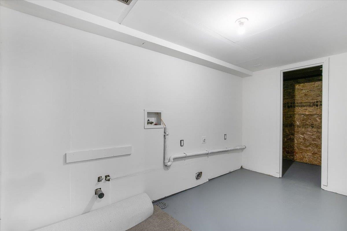 2824 East Marshall Avenue Spokane, WA 99207 - Photo 16 of 21