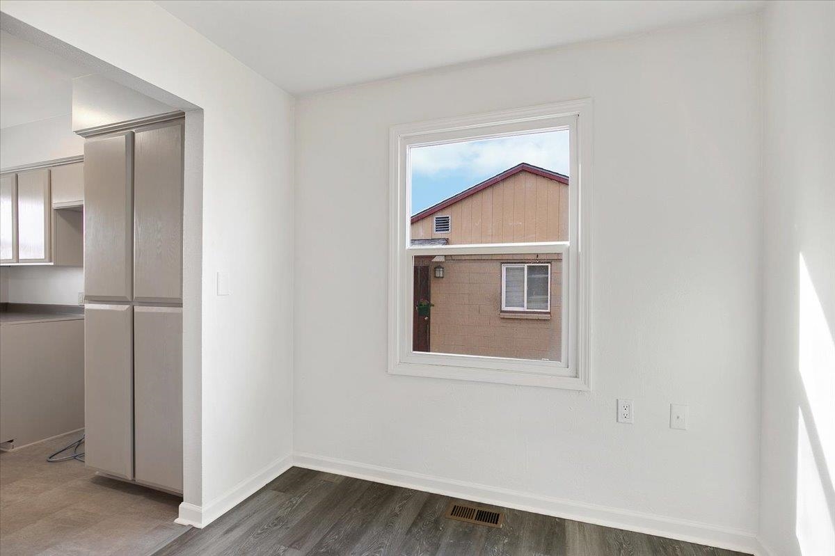 2824 East Marshall Avenue Spokane, WA 99207 - Photo 4 of 21