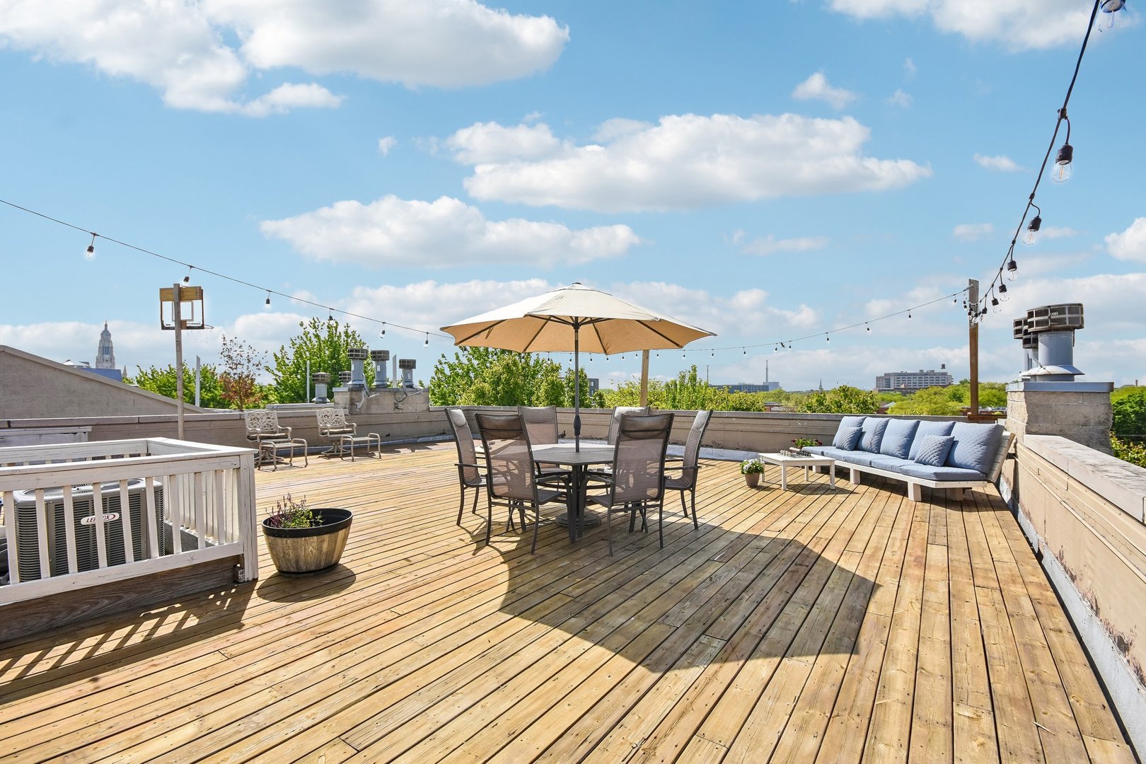 1326 West Grenshaw Street, Unit 3 Chicago, IL 60607 - Photo 35 of 46 Gallery Image 35