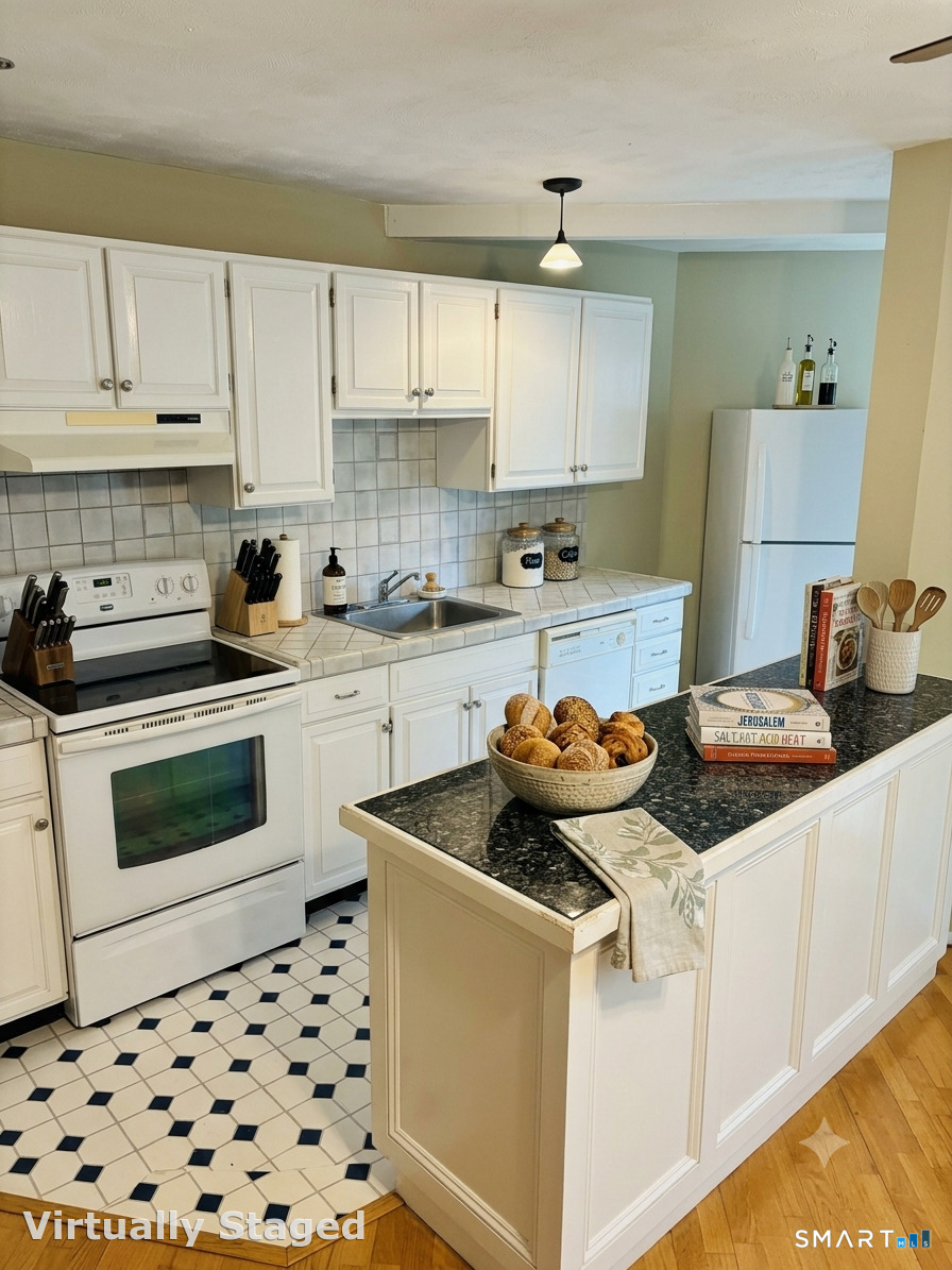 85 River Road, Unit E8 Essex, CT 06426 - Photo 4 of 40 Gallery Image 4