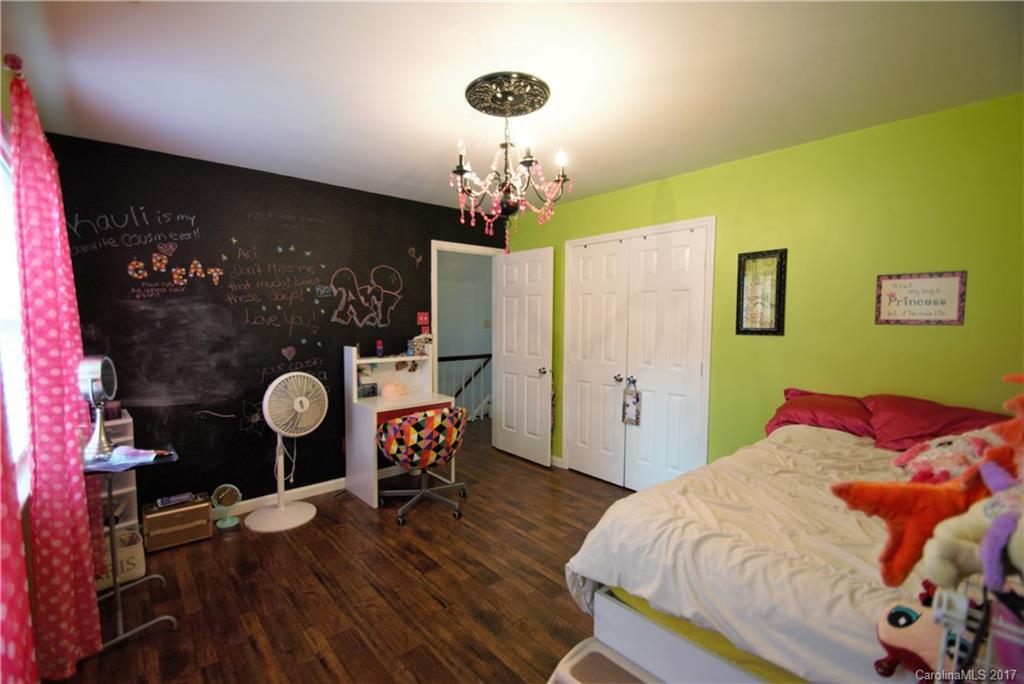 8008 Hunley Ridge Road Matthews, NC 28104 - Photo 17 of 24 Gallery Image 17