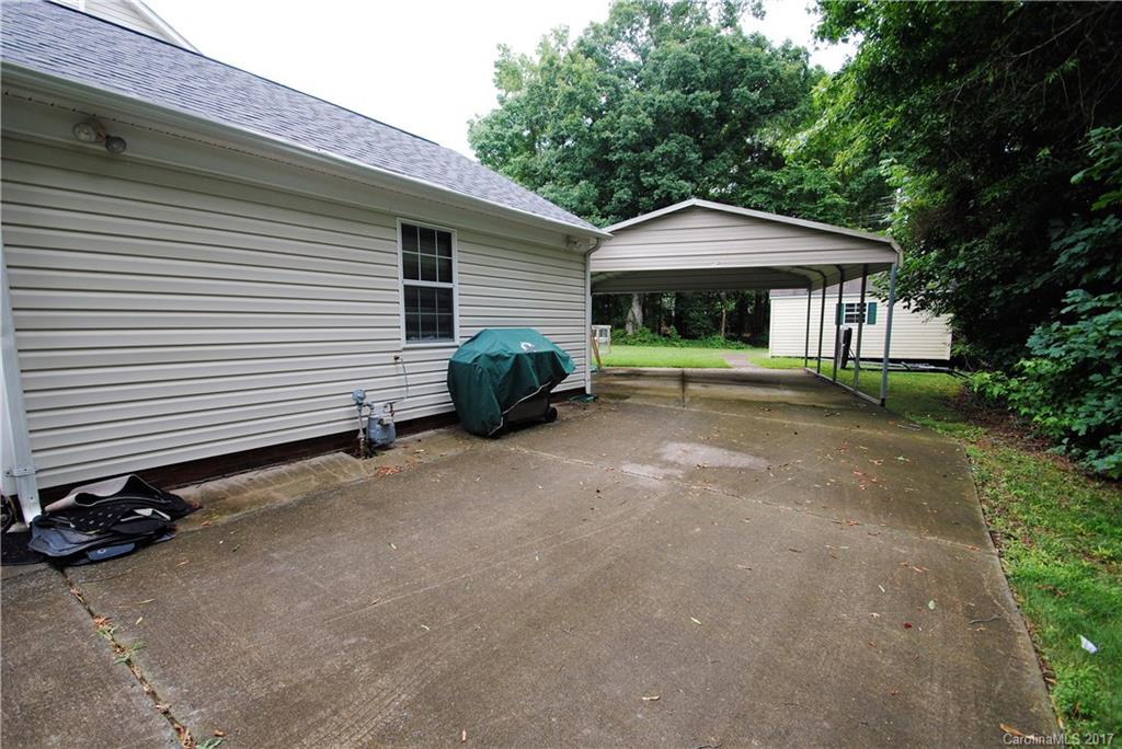 8008 Hunley Ridge Road Matthews, NC 28104 - Photo 21 of 24 Gallery Image 21