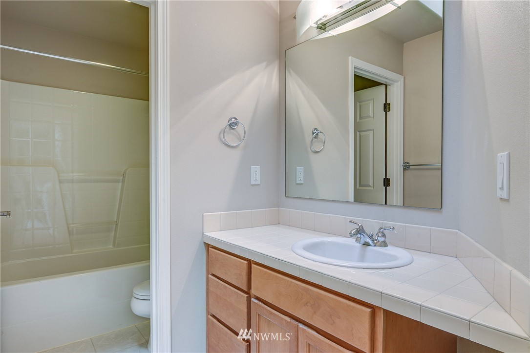 1717 235th Place Southwest Bothell, WA 98021 - Photo 13 of 25