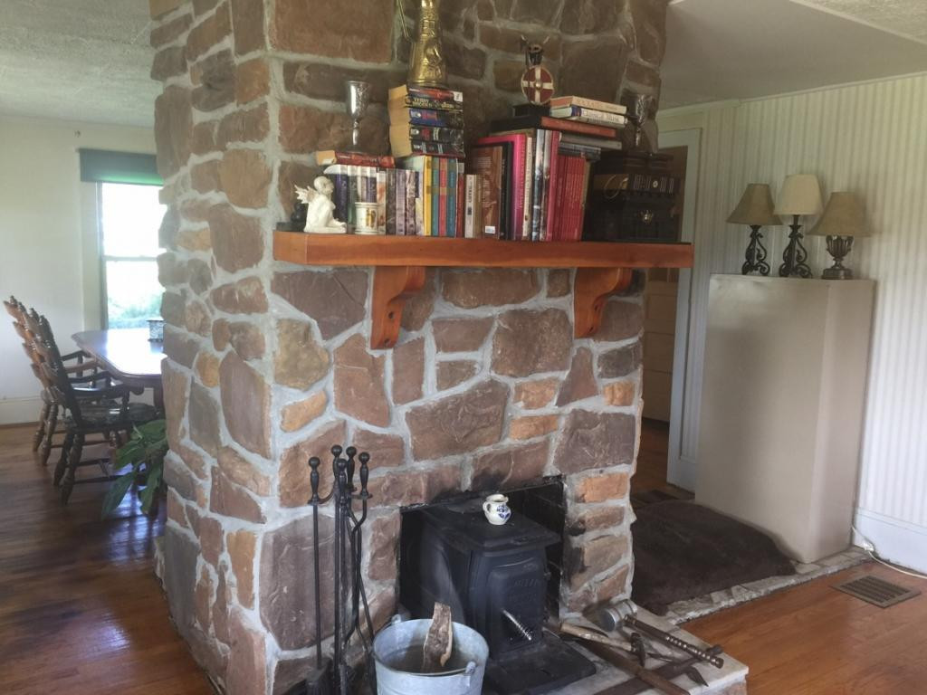 2835 Indian Ridge Road Johnson City, TN 37604 - Photo 10 of 24 Photo 10