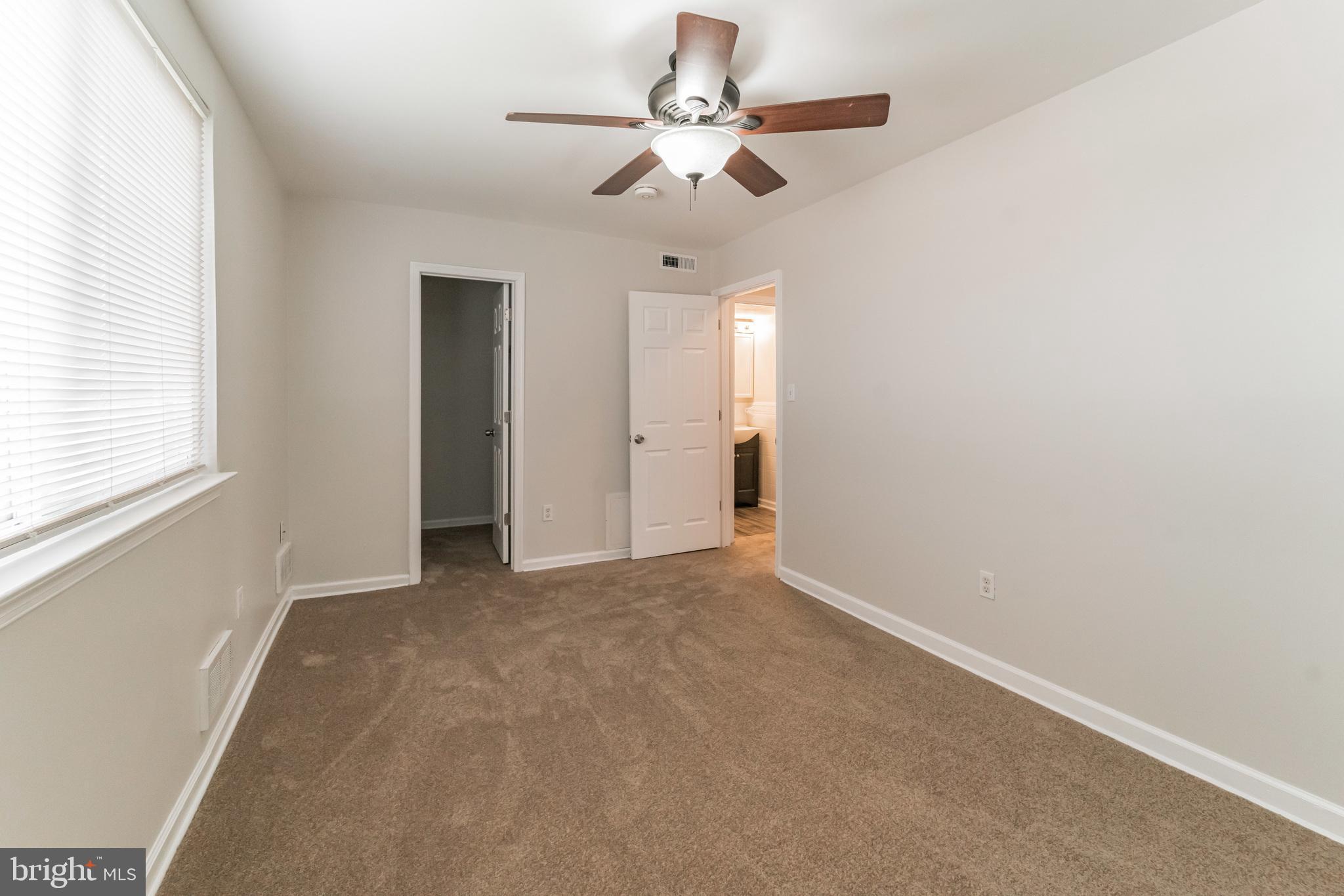 1865 Addison Road South District Heights, MD 20747 - Photo 17 of 31