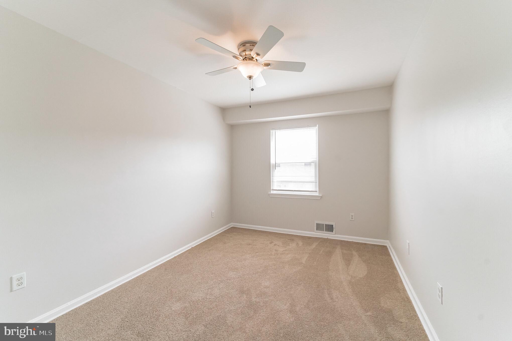 1865 Addison Road South District Heights, MD 20747 - Photo 18 of 31