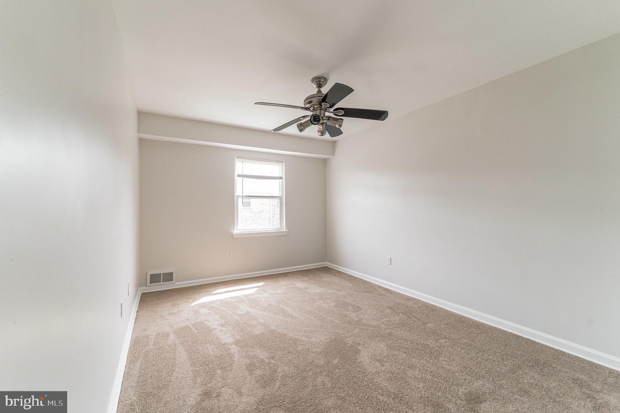 1865 Addison Road South District Heights, MD 20747 - Photo 20 of 31