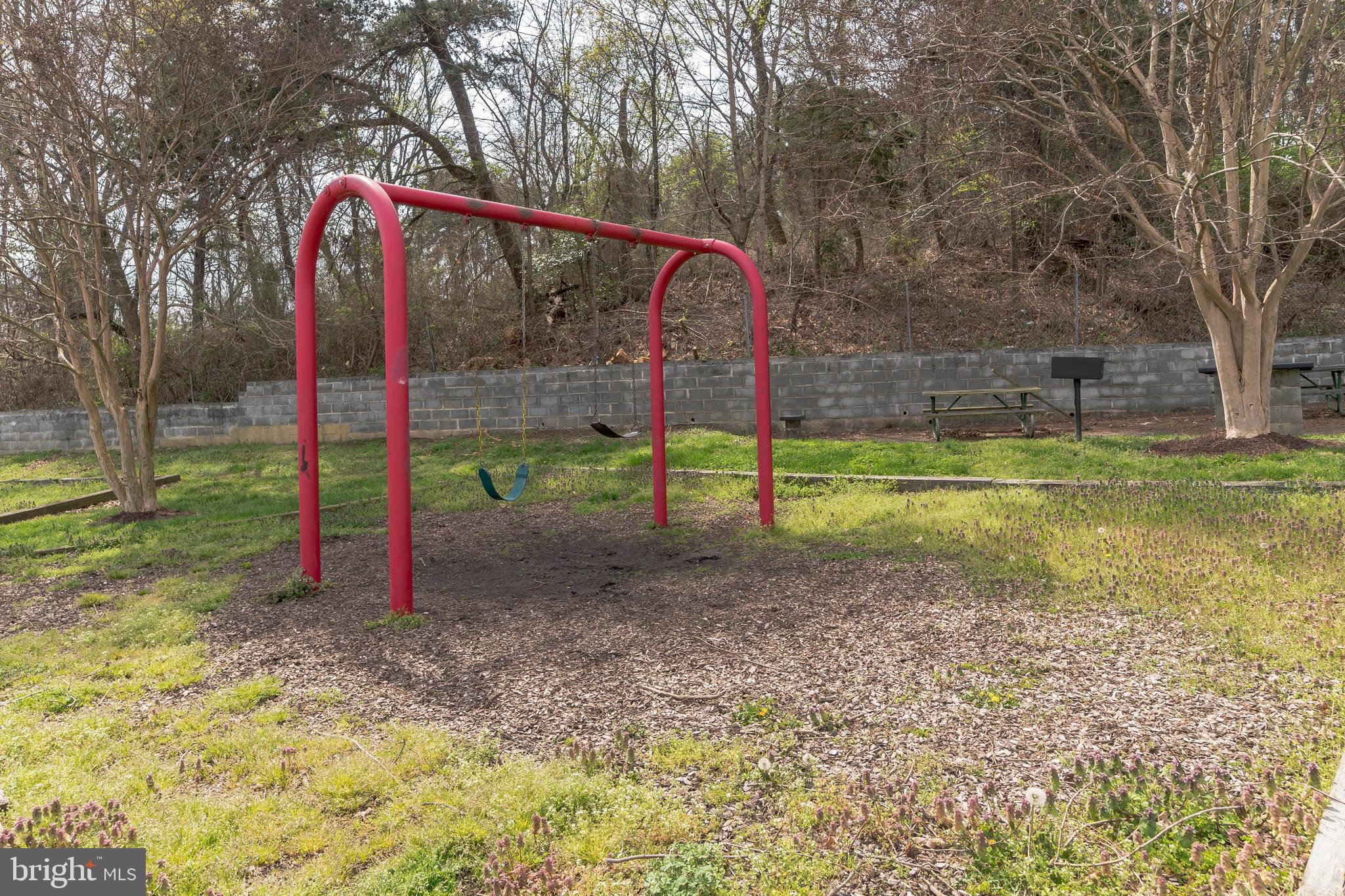 1865 Addison Road South District Heights, MD 20747 - Photo 27 of 31