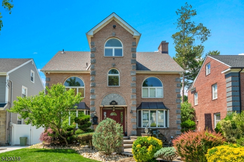 1008 Coolidge Road Elizabeth, NJ 07208 - Photo 1 of 41