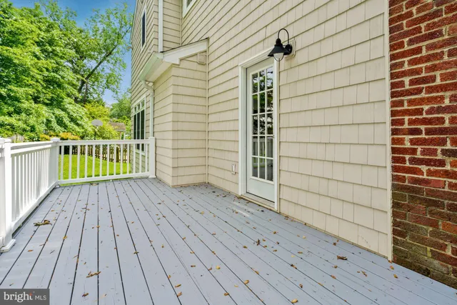 $5,750 | 5055 26th Road North, Arlington, VA 22207