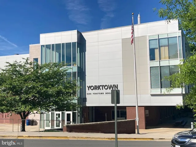 $5,750 | 5055 26th Road North, Arlington, VA 22207