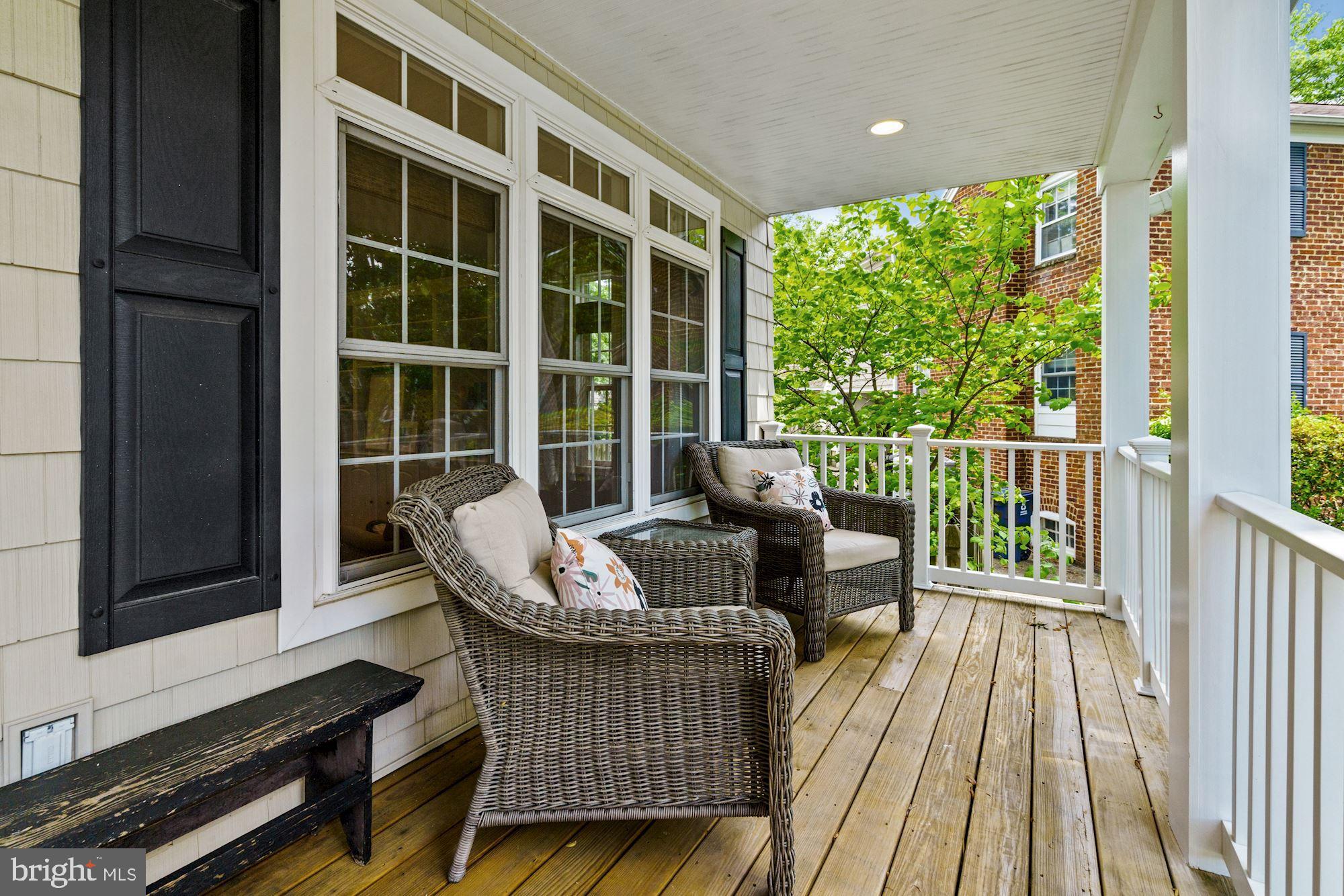 5055 26th Road North Arlington, VA 22207 - Photo 4 of 44 Relaxing Front Porch