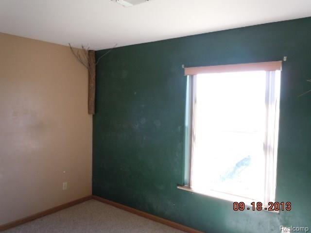 14561 Burt Road Allenton, MI 48002 - Photo 13 of 19 DSCN5747.jpg