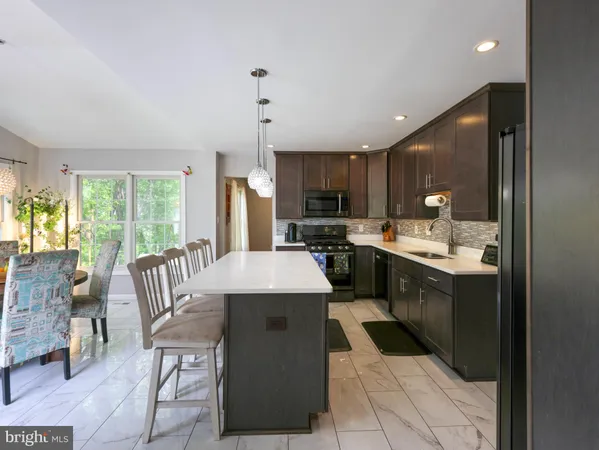 $749,900 | 18500 Gingerbread Lane, Gaithersburg, MD 20877