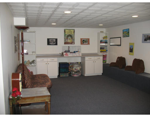 104 Mitchell Road Holliston, MA 01746 - Photo 13 of 14 Gallery Image 13