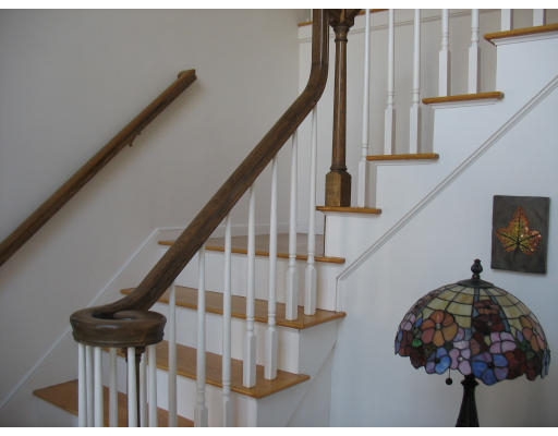 104 Mitchell Road Holliston, MA 01746 - Photo 5 of 14 Gallery Image 5