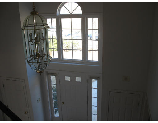 104 Mitchell Road Holliston, MA 01746 - Photo 10 of 14 Gallery Image 10
