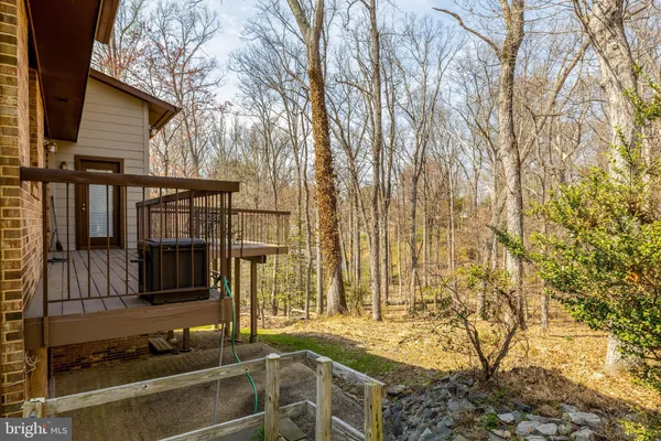 $1,395,000 | 9122 Cricklewood Court, Vienna, VA 22182