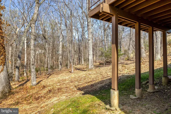 $1,395,000 | 9122 Cricklewood Court, Vienna, VA 22182