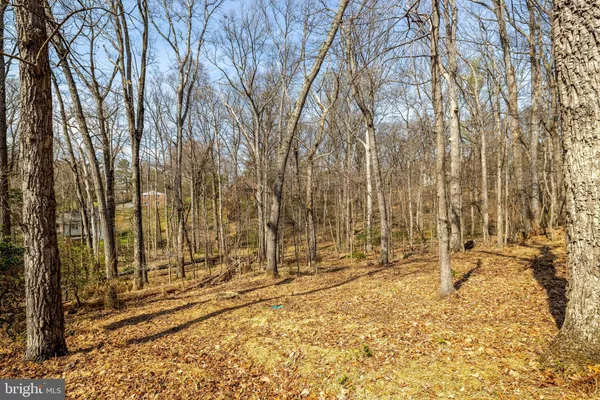 $1,395,000 | 9122 Cricklewood Court, Vienna, VA 22182