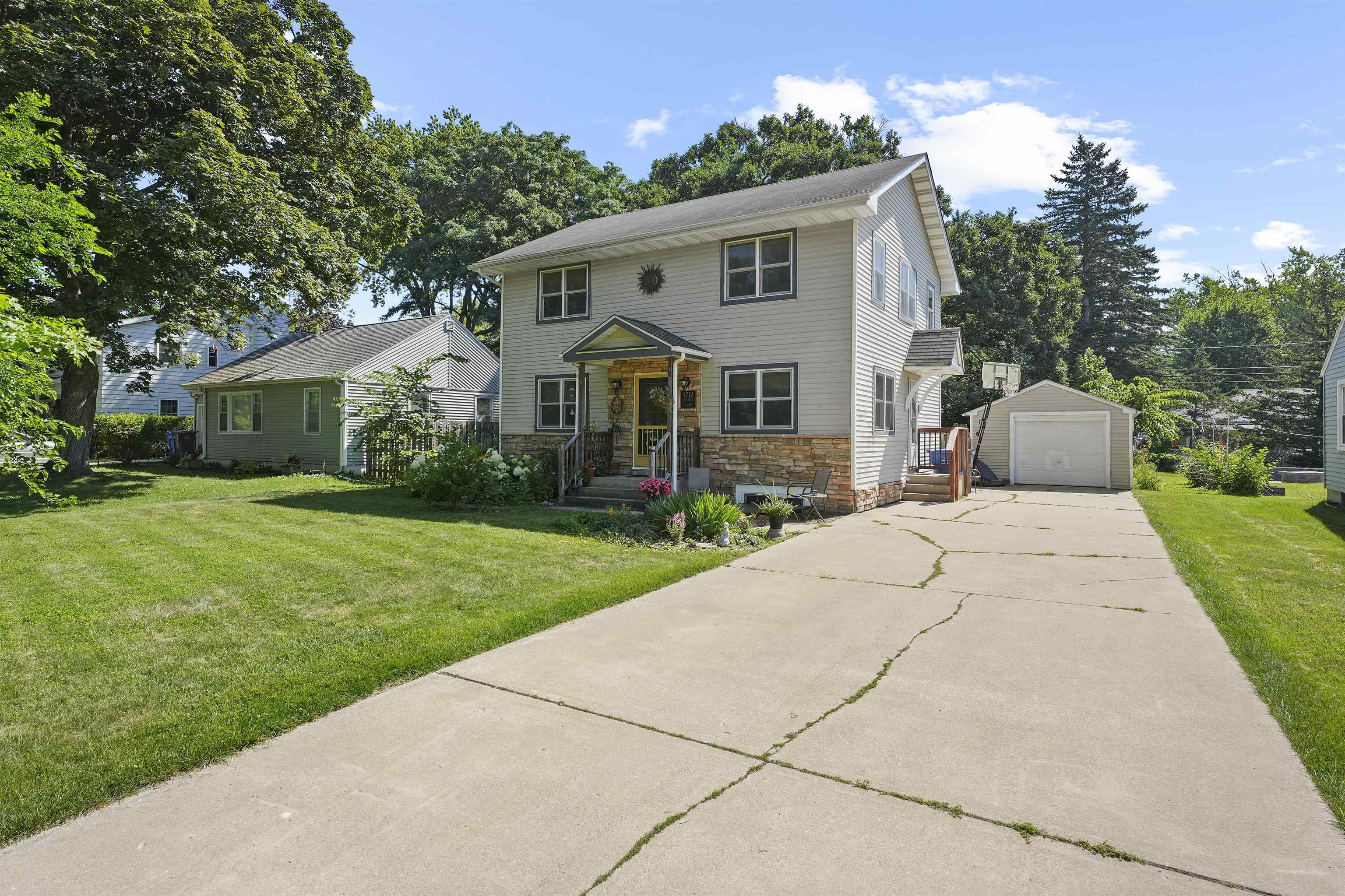 4712 Rothman Place Monona, WI 53716 - Photo 46 of 49